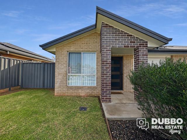 THREE BEDROOM DUPLEX IN THE GRANGE