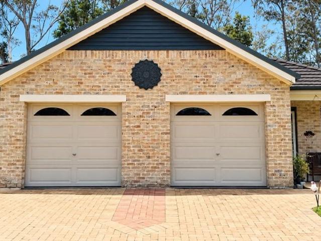 Three bedroom duplex in Cobbs Village Estate