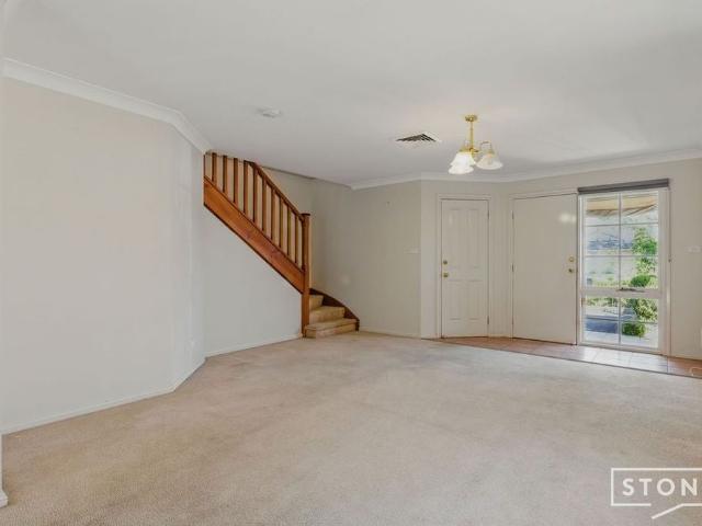 THREE BEDROOM DUPLEX IN GREAT LOCATION
