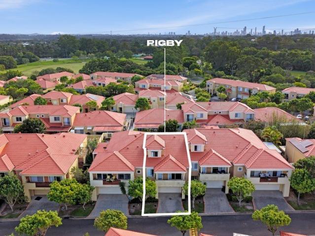 Large Floorplan, Lifestyle Location & Motivated Sellers