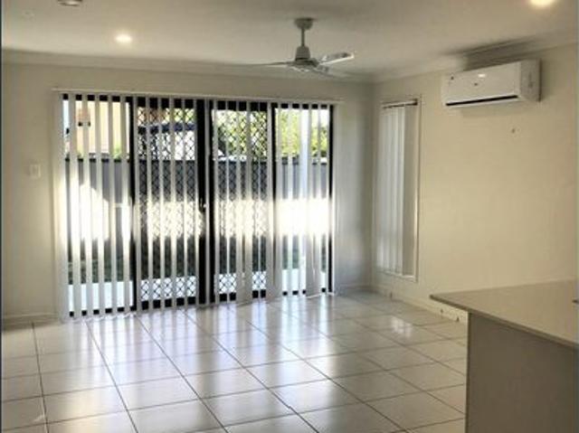 THREE BEDROOM FULLY FENCED DUPLEX