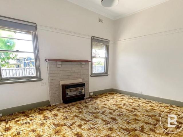 THREE BEDROOM FULLY FENCED HOUSE