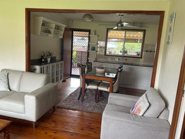 Three Bedroom Family Home Close to All Amenities!
