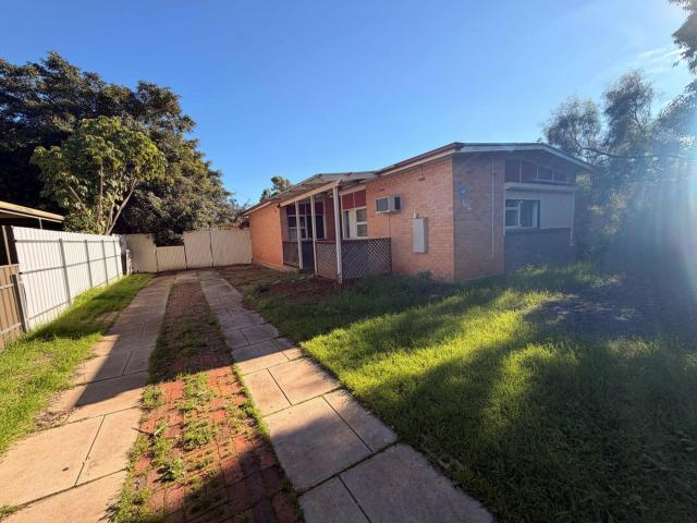 Three Bedroom Family Home in Davoren Park