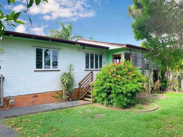 Three Bedroom Family Home in Eastern Heights!