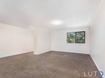 Three Bedroom Family Home in Ideal Location