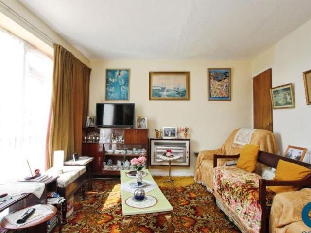Three Bedroom Family Home to Rent in Bishopston within Redland Green Catchment!