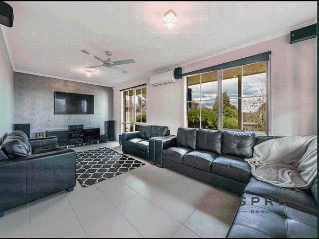Three Bedroom Family Home with Low Maintenance Yard