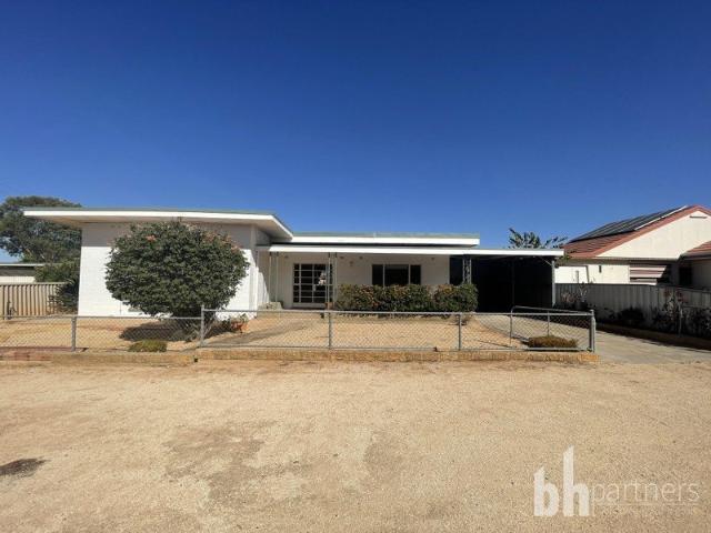 Three Bedroom Family Home with Large Yard