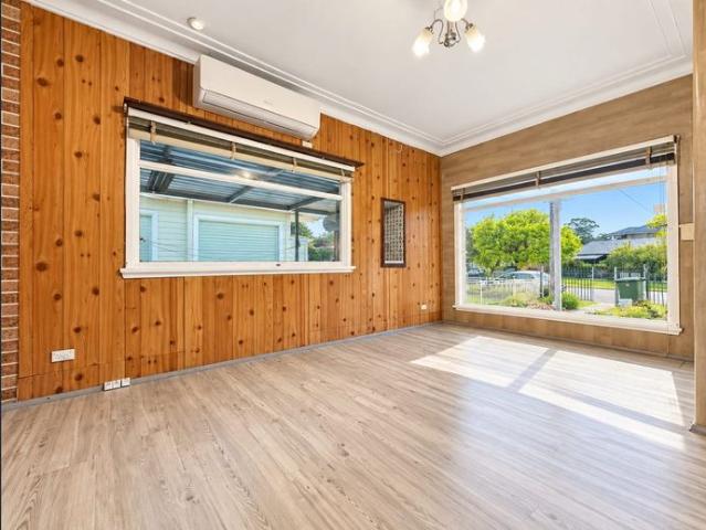 Three Bedroom Family Home with Newly Renovated Bathroom