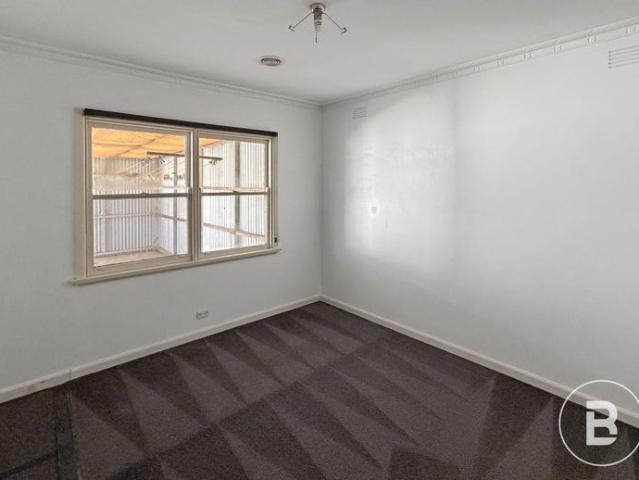 THREE BEDROOM FAMILY HOME WITH SIDE ACCESS AND SHEDDING
