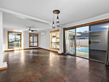 Three Bedroom Family Home with Pool