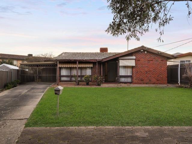 Three Bedroom Family Home With Room To Grow!