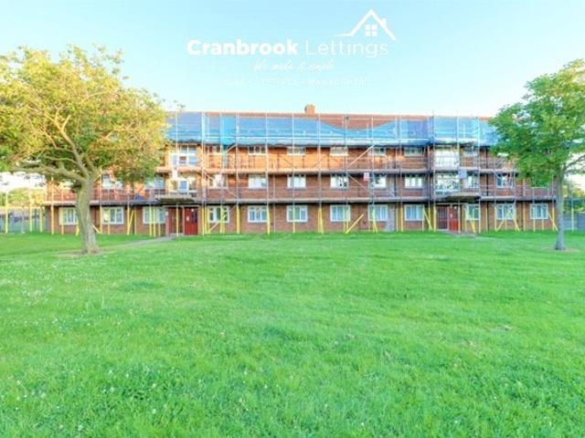 Three Bedroom First Floor Flat