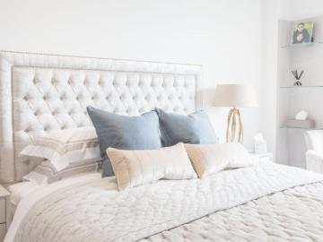 Three Bedroom Flat in Farm Lane, London SW6 1QA