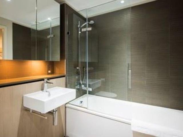 Three Bedroom Flat to rent in London