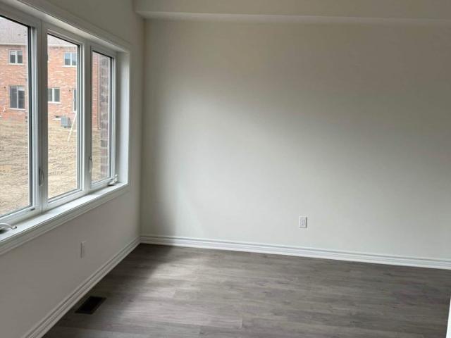Three bedroom for rent in Thorold