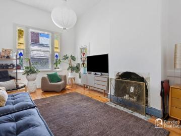 THREE BEDROOM HOME CLOSE TO BENDIGO CBD