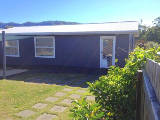 THREE BEDROOM HOME CLOSE TO THE CBD