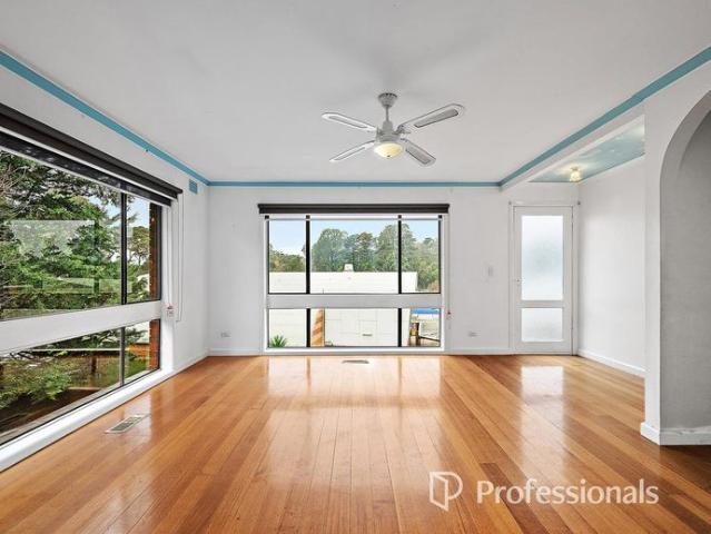 Three Bedroom Home in a Convenient Mount Evelyn Location