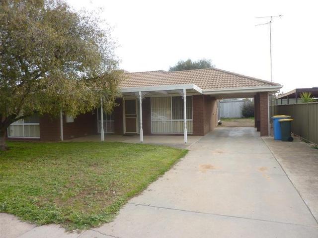 Three bedroom home in a quiet street