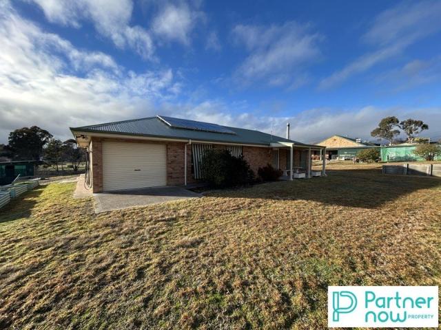 Three Bedroom Home in Bendemeer