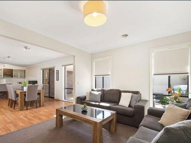 Three bedroom home in great location!
