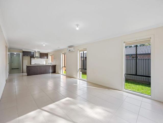 Three Bedroom Home in Delacombe
