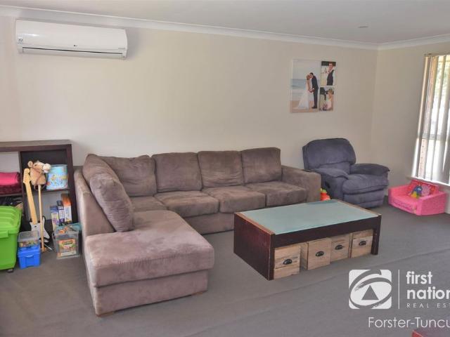Three Bedroom Home in Forster