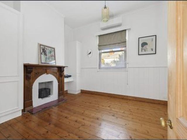 THREE BEDROOM HOME IN FANTASTIC CENTRAL LOCATION