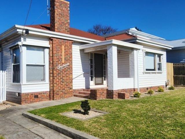 THREE BEDROOM HOME IN FANTASTIC LOCATION