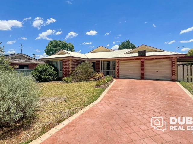 THREE BEDROOM HOME IN KESWICK ESTATE