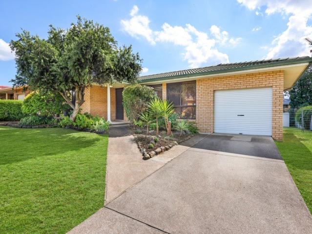 THREE BEDROOM HOME IN HILLVUE