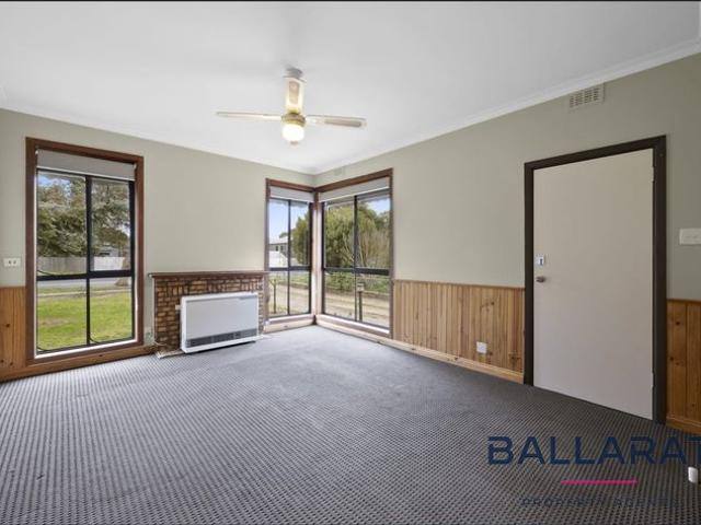 Three Bedroom Home In Sebastopol