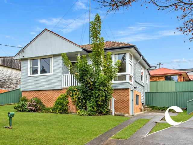 THREE BEDROOM HOME IN QUIET CRESCENT