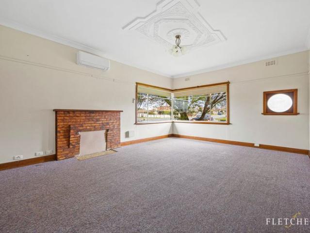 Three Bedroom Home In Redan