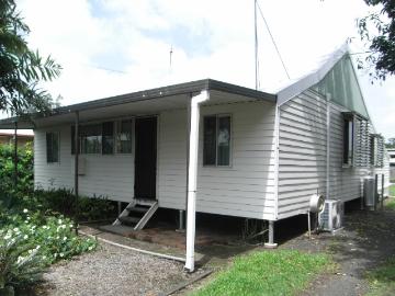 THREE BEDROOM HOME IN WALKERSTON