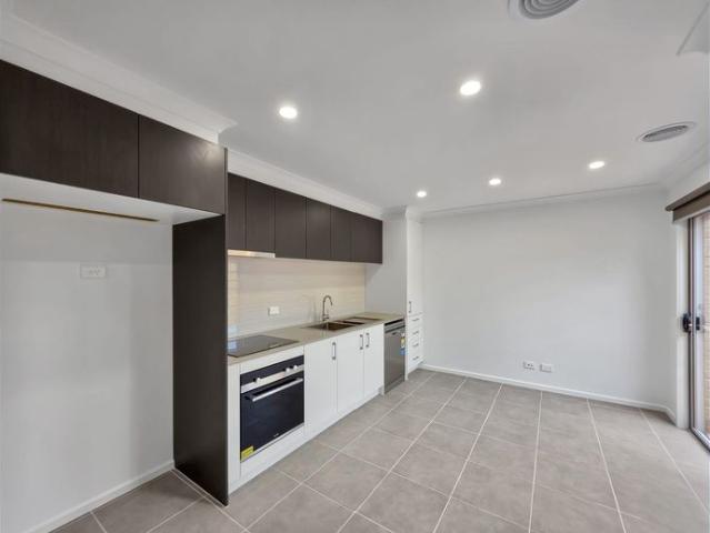 Three bedroom home in well sought after Armstrong Creek