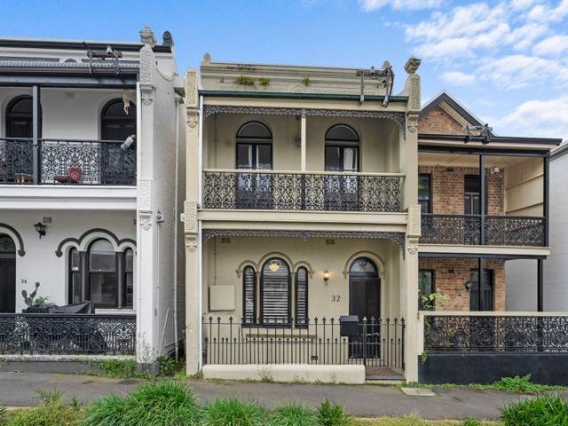 Three Bedroom Home in the Heart of Cooks Hill