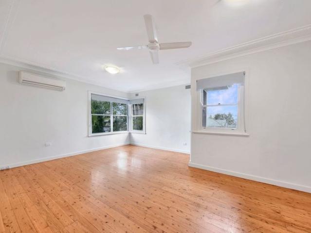 Three Bedroom Home Offering Space, Comfort and Convenience