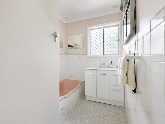Three Bedroom Home South Tamworth