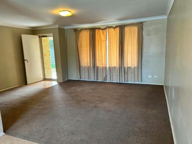 Three Bedroom Home South Tamworth
