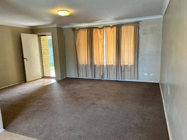 Three Bedroom Home South Tamworth