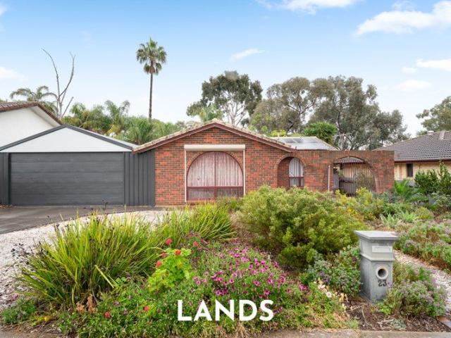 Three Bedroom Home Set On Spacious 674 SQM Allotment!
