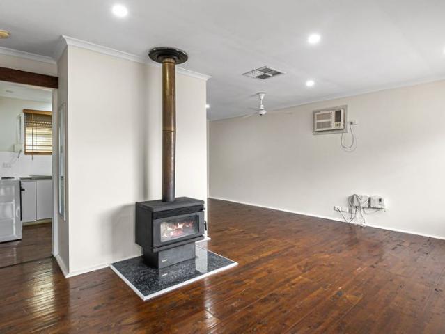 Three Bedroom Home Perfectly Positioned in Sellicks Beach