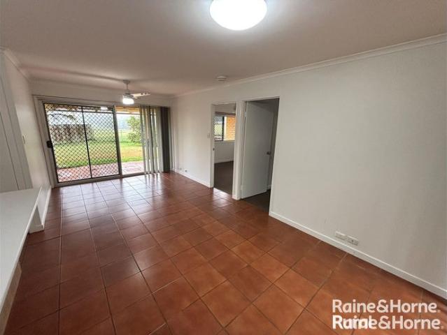 Three bedroom home with AC