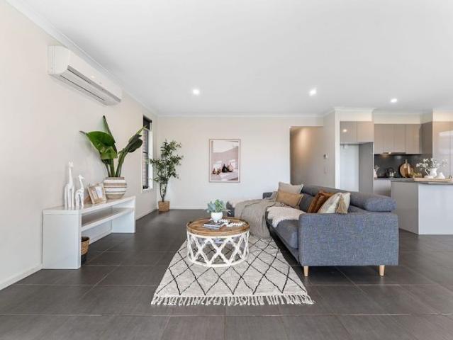 Three Bedroom Home with Excellent Convenience!