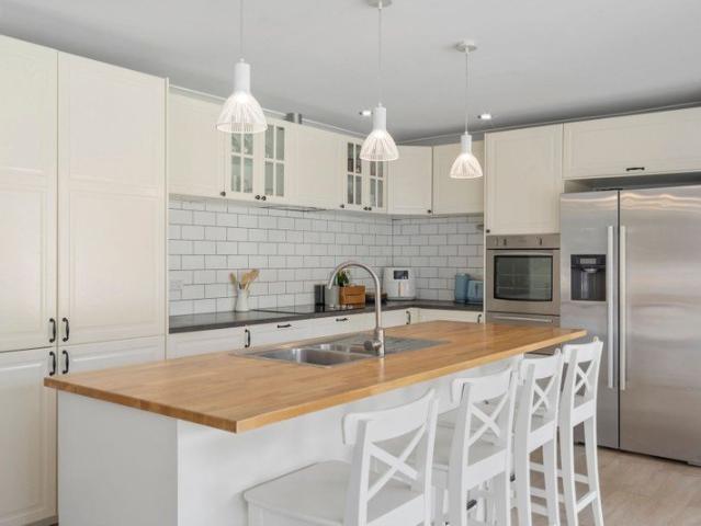 Three bedroom home with huge rumpus that offers genuine fourth bedroom flexibility
