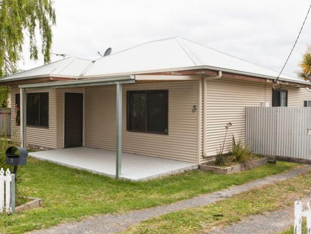 Three bedroom home, with large shed