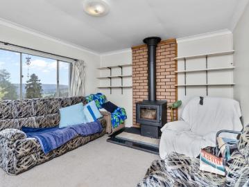 Batlow, Talbingo - Garden, Parking, Equipped kitchen